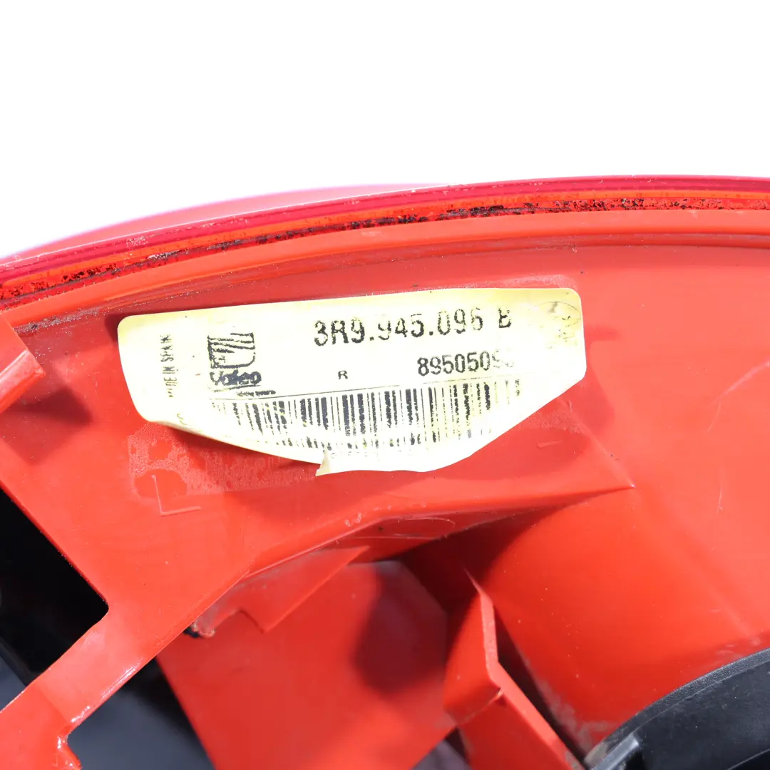 Seat Exeo Fanale Posteriore Lato Conducente Esterno Posteriore Destro - SKU 3R9945096B - Numero di parte 3R9945096B