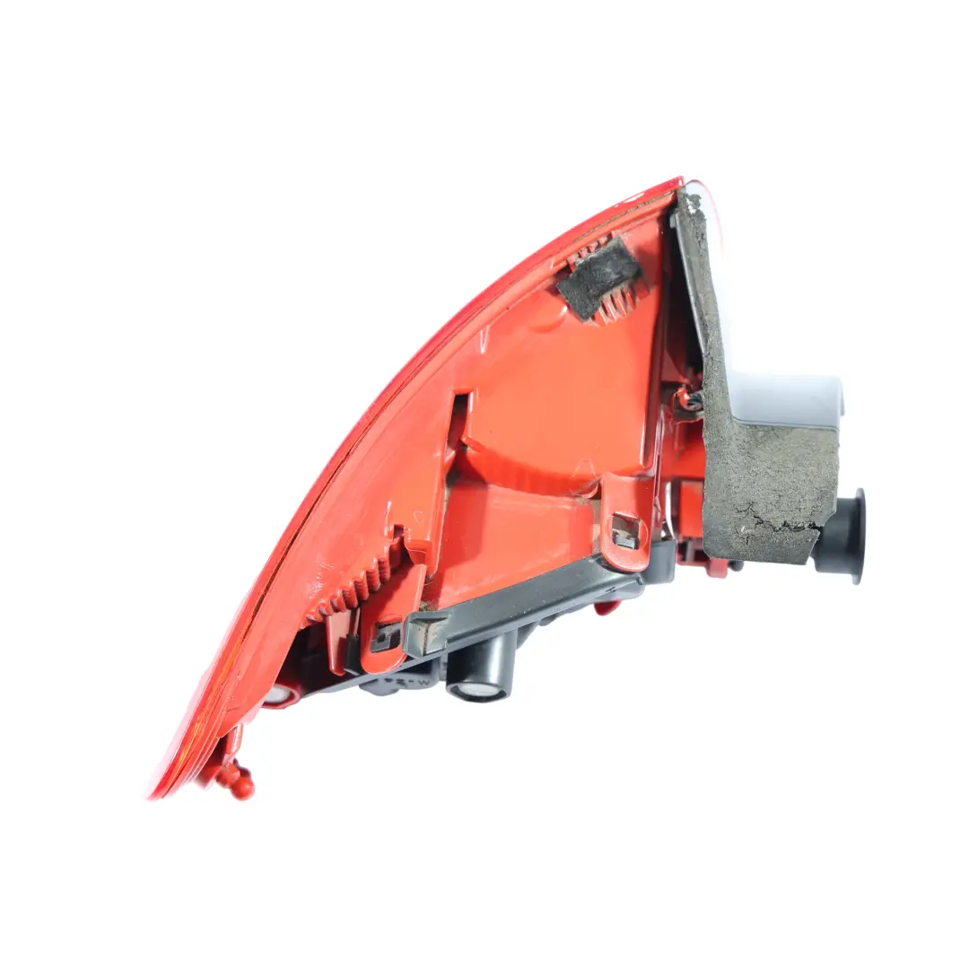 Seat Exeo Rück Licht Leuchte Fahrerseite Außen Hinten Rechts - SKU 3R9945096B - Teilenummer 3R9945096B