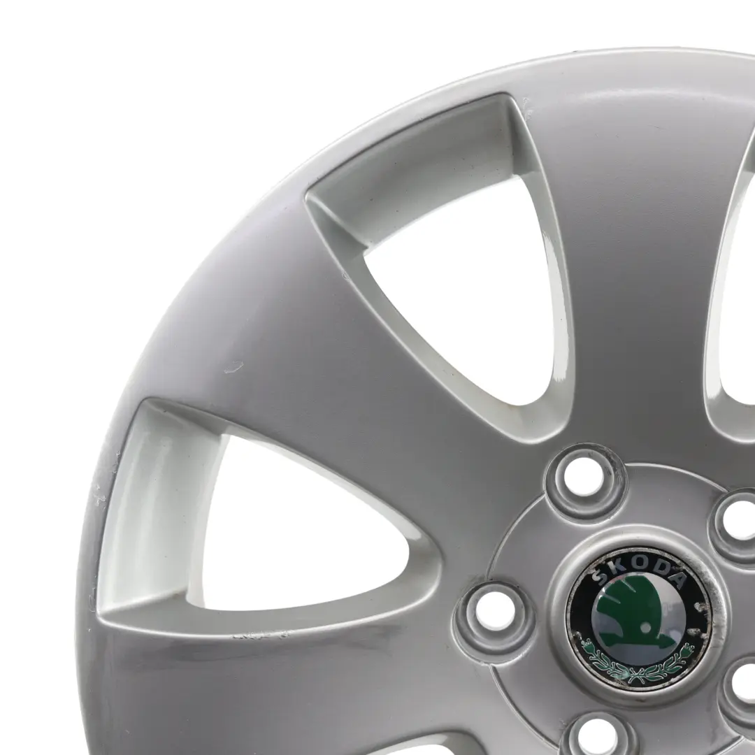 Skoda Yeti 5L Superb Argento Cerchio In Lega 16" 7J ET:45 - SKU 3T0601025-1 - Numero di parte 3T0601025