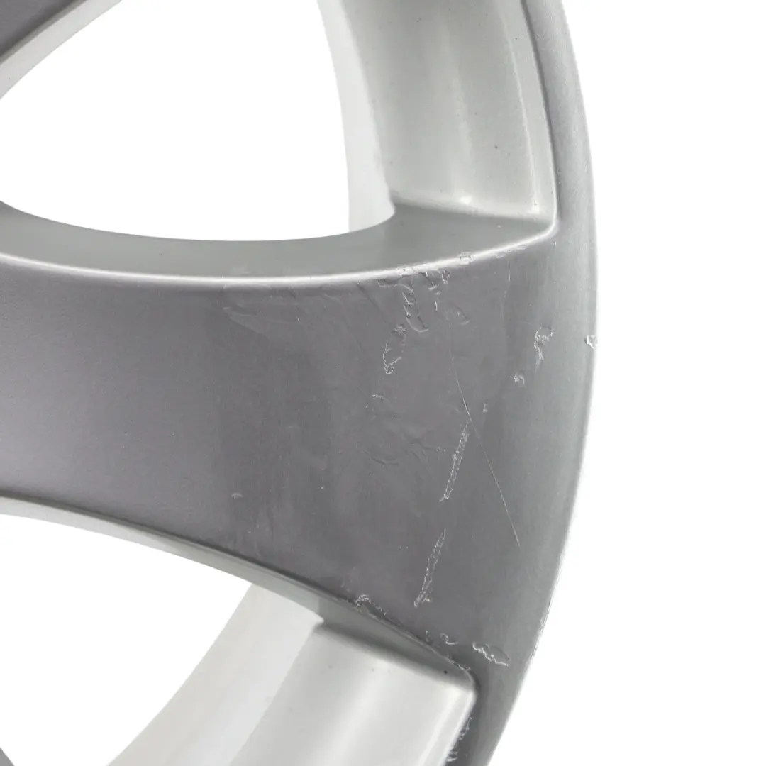 Silberne Leichtmetallfelge 16" 7J ET:45 für Skoda Yeti 5L Superb mit Teilenummer 3T0601025 Skoda Yeti 5L Superb Silberne Leichtmetallfelge 16" 7J ET:45 - SKU 3T0601025-1 - Teilenummer 3T0601025