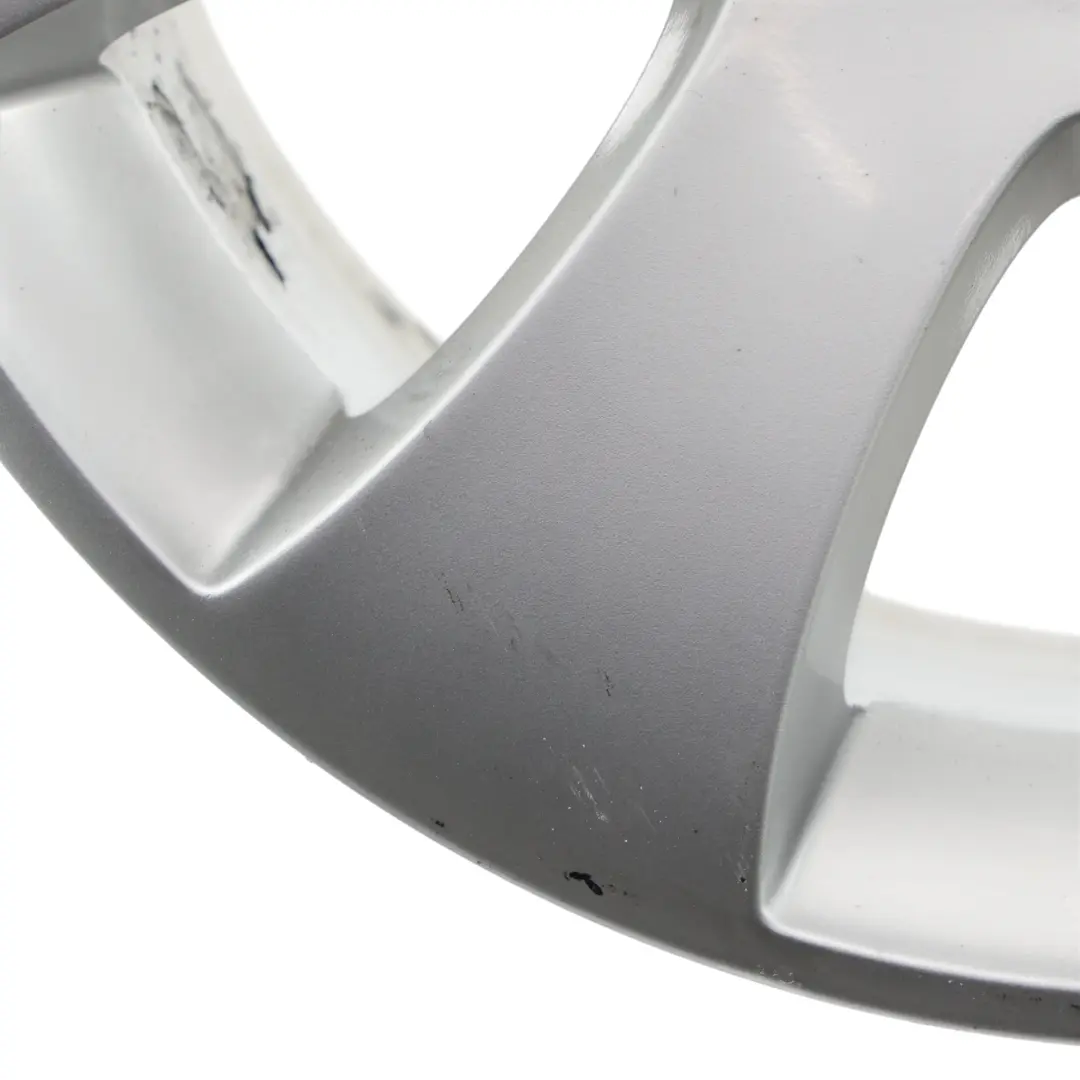 Srebrna Felga Aluminiowa 16" 7J ET:45 do Skoda Yeti 5L Superb o numerze 3T0601025 Skoda Yeti 5L Superb Srebrna Felga Aluminiowa 16" 7J ET:45 - SKU 3T0601025-2 - Numer Części 3T0601025