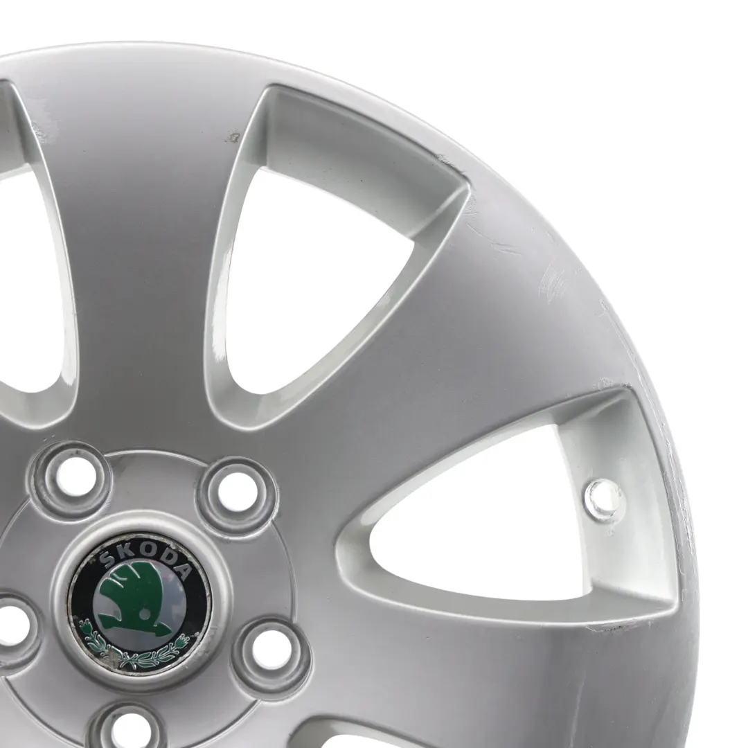 Skoda Yeti 5L Superb Silver Wheel Alloy Rim 16" 7J ET:45 - SKU 3T0601025-3 - Part number 3T0601025