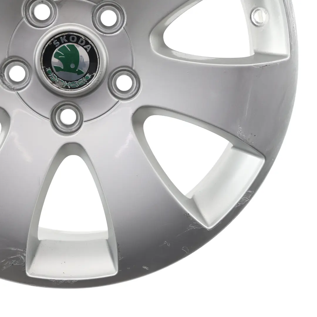 Skoda Yeti 5L Superb Silver Wheel Alloy Rim 16" 7J ET:45 - SKU 3T0601025-3 - Part number 3T0601025