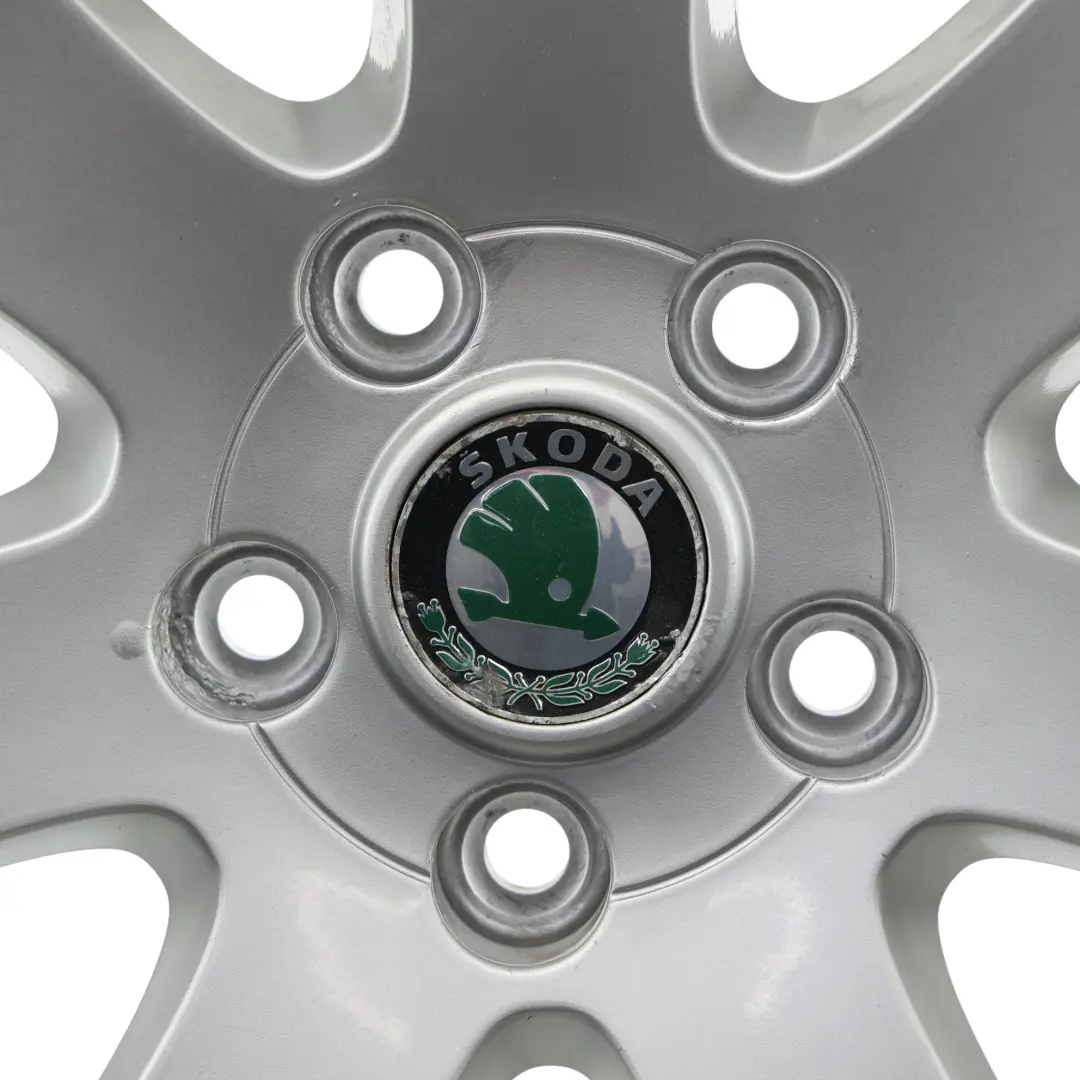 Skoda Yeti 5L Superb Silver Wheel Alloy Rim 16" 7J ET:45 - SKU 3T0601025-3 - Part number 3T0601025