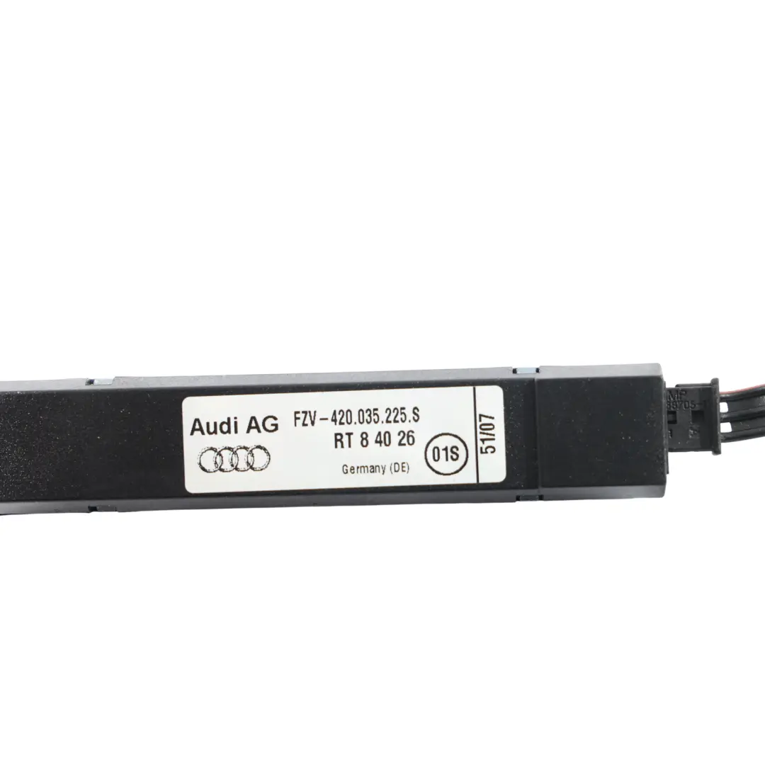 Audi R8 42 Spyder Gen 1 Audio Antena Amplificador Módulo 420035225 - SKU 420035225S - Número de pieza 420035225S