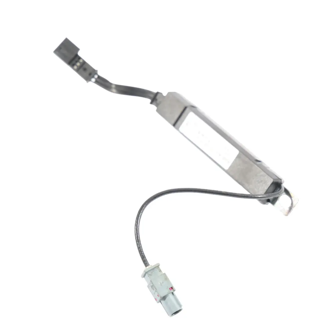 Modulo Amplificatore Antenna Audio 420035225 per Audi R8 42 Spyder Gen 1 con numero di parte 420035225S Audi R8 42 Spyder Gen 1 Modulo Amplificatore Antenna Audio 420035225 - SKU 420035225S - Numero di parte 420035225S