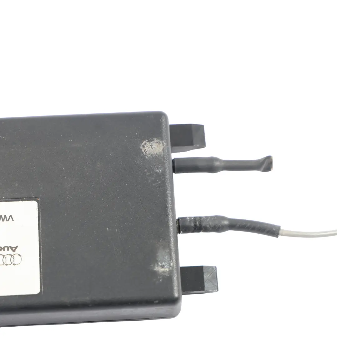 Audi R8 42 GSM Antennna Receiver Amplifier Radio - SKU 420035503-1 - Part number 420035503
