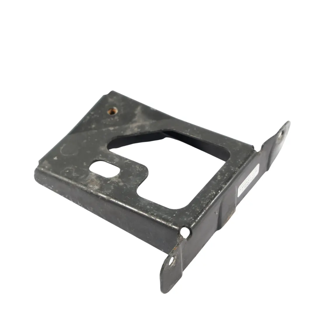 Audi R8 42 Support De Fixation Et De Montage De L'Échangeur De Charge - SKU 420121261B - Numéro de pièce 420121261B