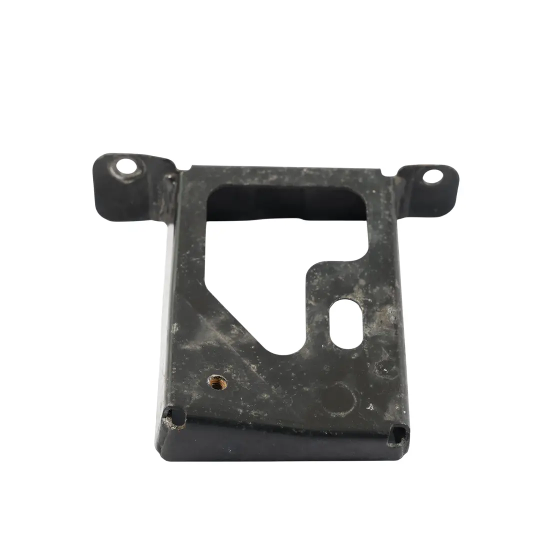 Audi R8 42 Support De Fixation Et De Montage De L'Échangeur De Charge - SKU 420121261B - Numéro de pièce 420121261B