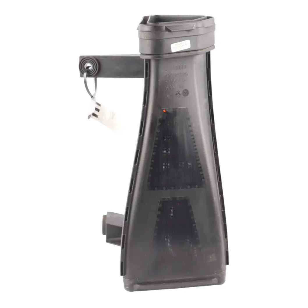 Intake Inlet Duct Channel Pipe Centre Right O/S to Audi R8 42 Spyder Air with Part number 420129928 Audi R8 42 Spyder Air Intake Inlet Duct Channel Pipe Centre Right O/S - SKU 420129928 - Part number 420129928