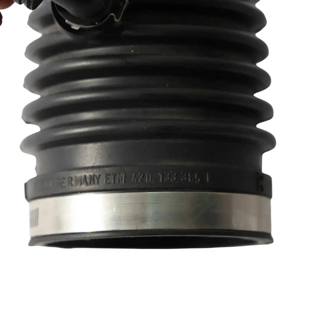 Manguera De Admisión De Aire 4.2 FSI para Audi R8 42 con número de pieza 420133385E Audi R8 42 Manguera De Admisión De Aire 4.2 FSI - SKU 420133385E-1 - Número de pieza 420133385E