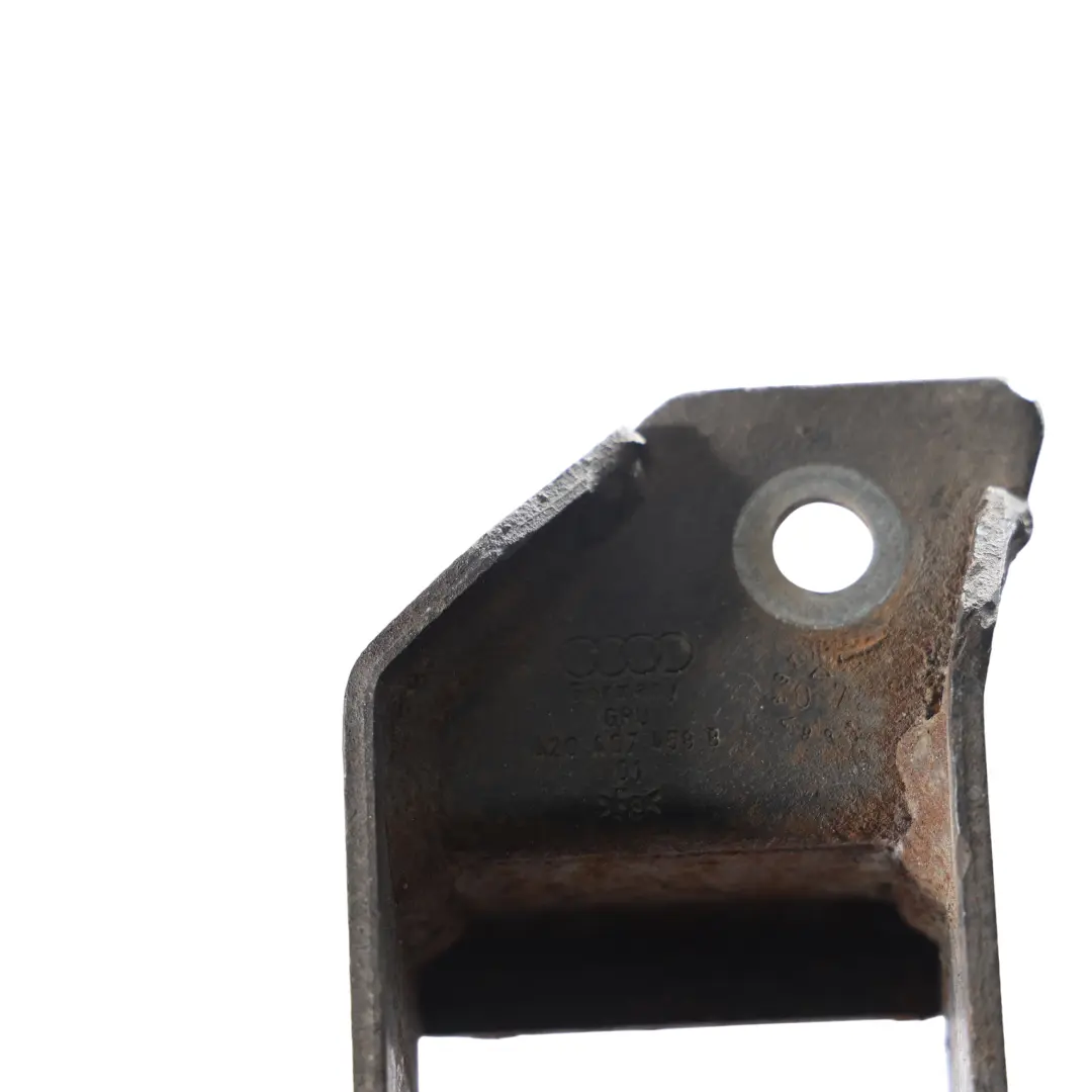 Wspornik Mocowanie Górne Wahacza Prawy Tył do Audi R8 42 o numerze 420407458B Audi R8 42 Wspornik Mocowanie Górne Wahacza Prawy Tył - SKU 420407458B - Numer Części 420407458B