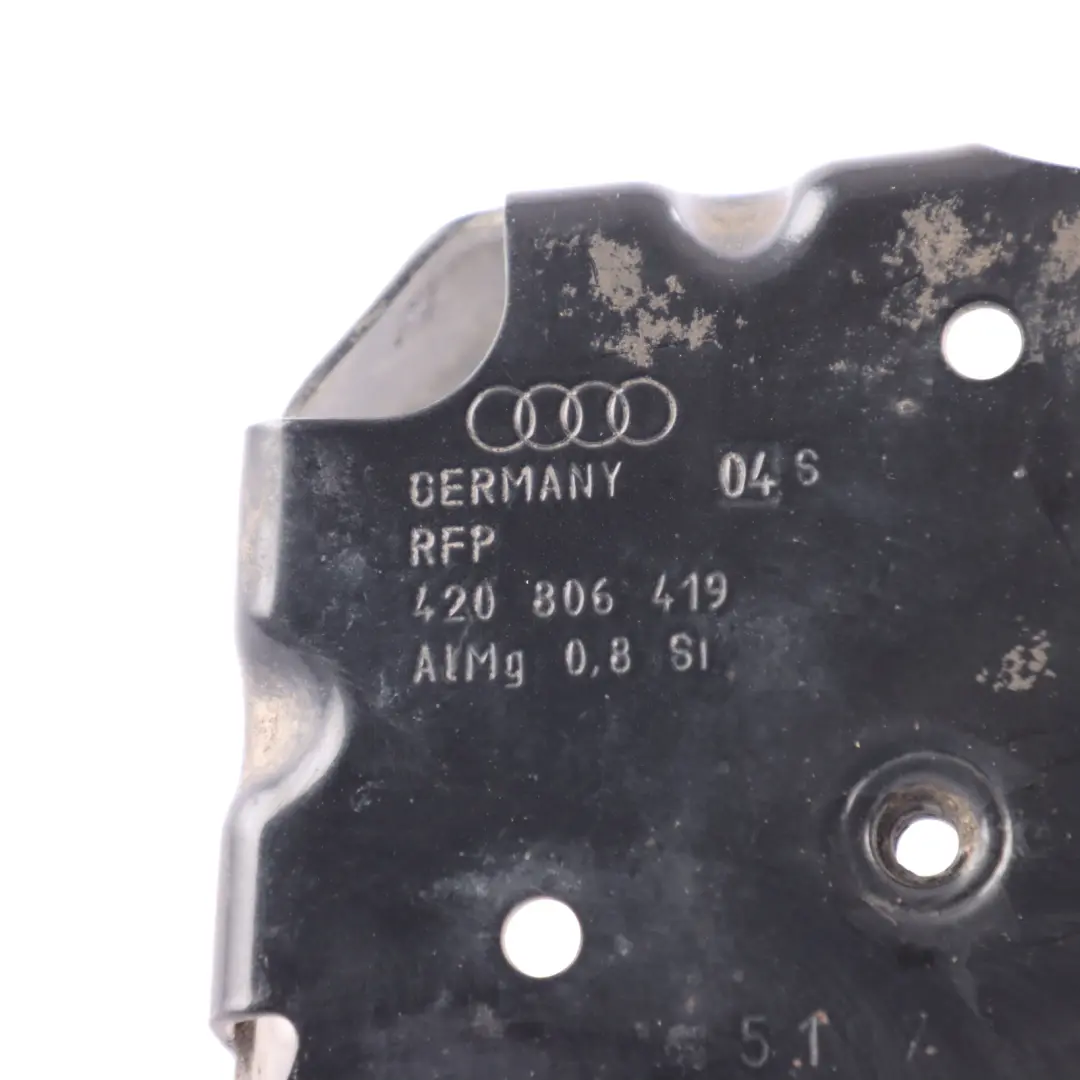 Audi R8 42 Spyder Front Fender Wing Mount Bracket Holder Left N/S - SKU 420806419 - Part number 420806419