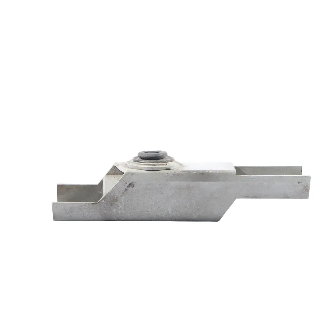 Front Panel Radiator Support Mount Bracket Right O/S to Audi R8 42 with Part number 420806592A Audi R8 42 Front Panel Radiator Support Mount Bracket Right O/S - SKU 420806592A - Part number 420806592A