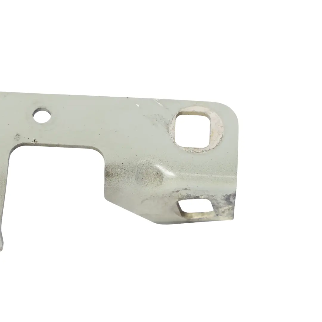 Wspornik Błotnika Bocznego Prawy Tył do Audi R8 o numerze 420810440 Audi R8 Wspornik Błotnika Bocznego Prawy Tył - SKU 420810440 - Numer Części 420810440