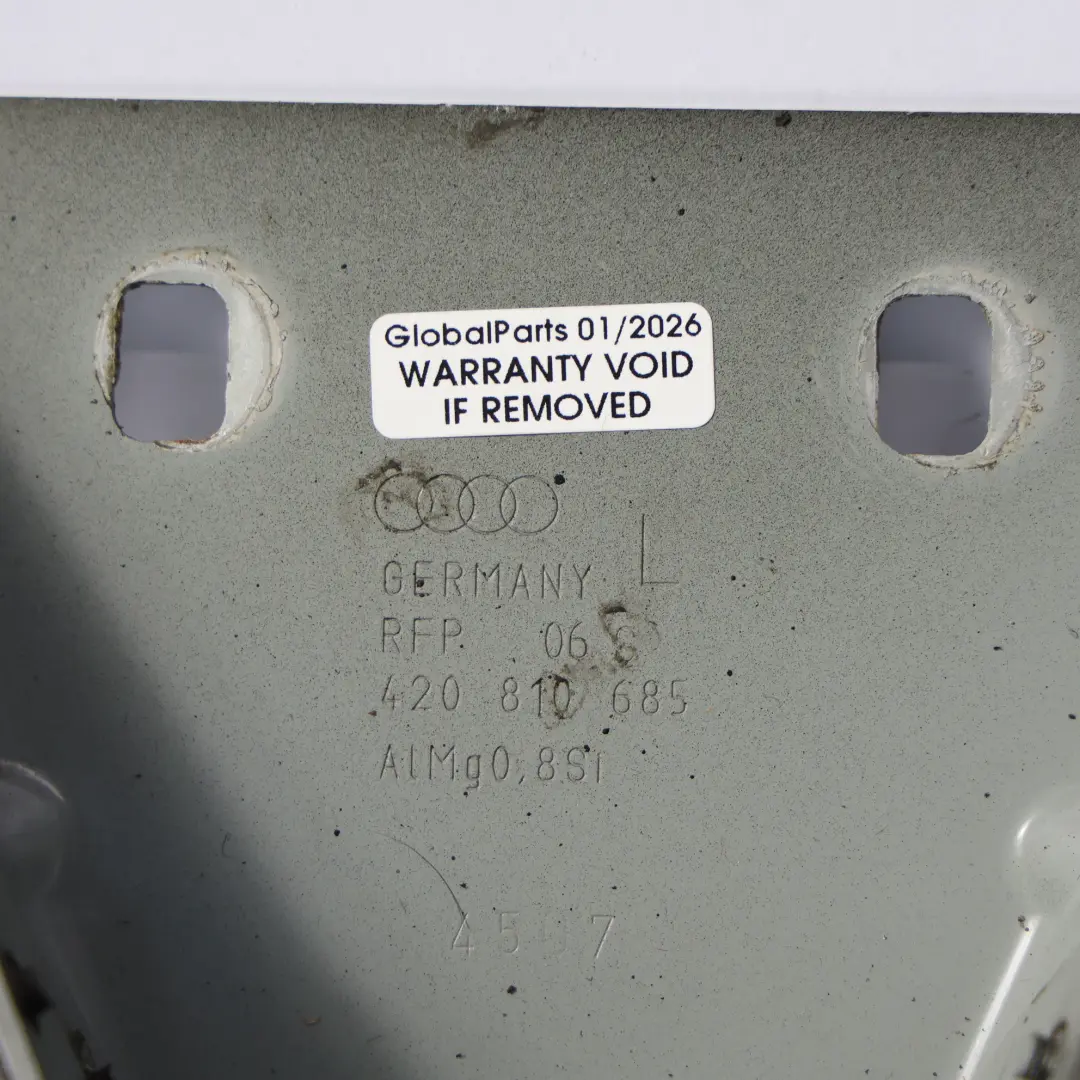 Audi R8 42 Side Panel Bracket Mount Rear Left Center N/S - SKU 420810685 - Part number 420810685