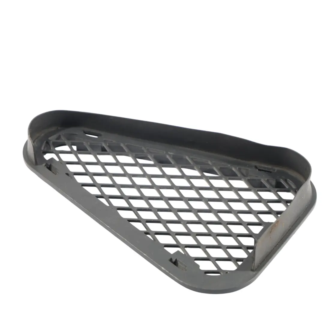 Delantera Admisión Aire Pato Canal Cubierta Trim Derecha para Audi R8 42 con número de pieza 420819104A Audi R8 42 Delantera Admisión Aire Pato Canal Cubierta Trim Derecha - SKU 420819104A - Número de pieza 420819104A