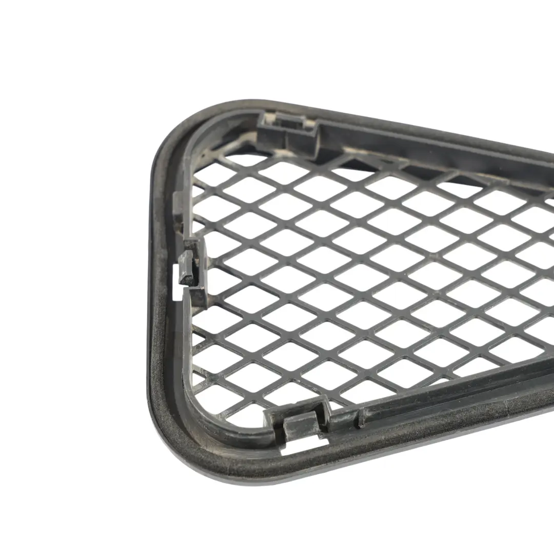 Cache De Prise D'Air Avant Droit pour Audi R8 42 à propos du numéro de pièce 420819104A Audi R8 42 Cache De Prise D'Air Avant Droit - SKU 420819104A - Numéro de pièce 420819104A