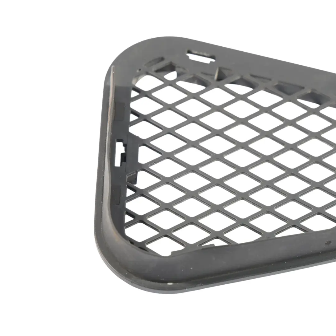 Audi R8 42 Cache De Prise D'Air Avant Droit - SKU 420819104A - Numéro de pièce 420819104A