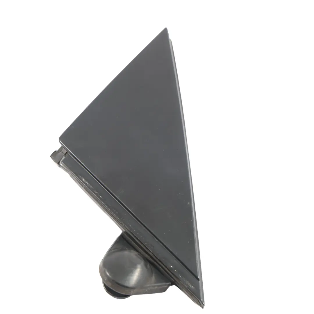 Coperchio Del Finestrino Portiera Triangolo Lato Destro per Audi R8 42 con numero di parte 420837638 Audi R8 42 Coperchio Del Finestrino Portiera Triangolo Lato Destro - SKU 420837638 - Numero di parte 420837638