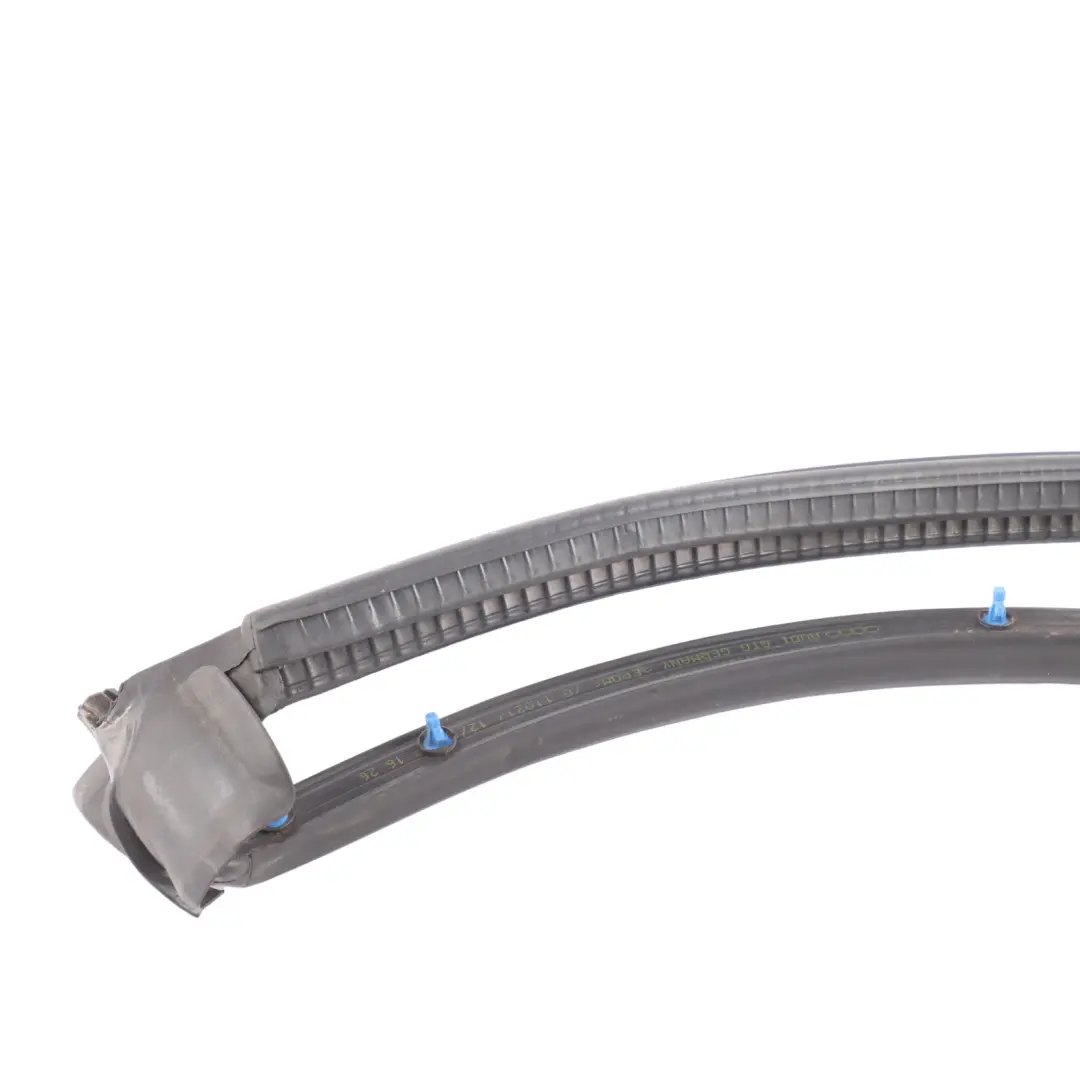 Audi R8 Gen 1 Door Seal Gasket Rubber Surround Outer Left N/S - SKU 420837911 - Part number 420837911