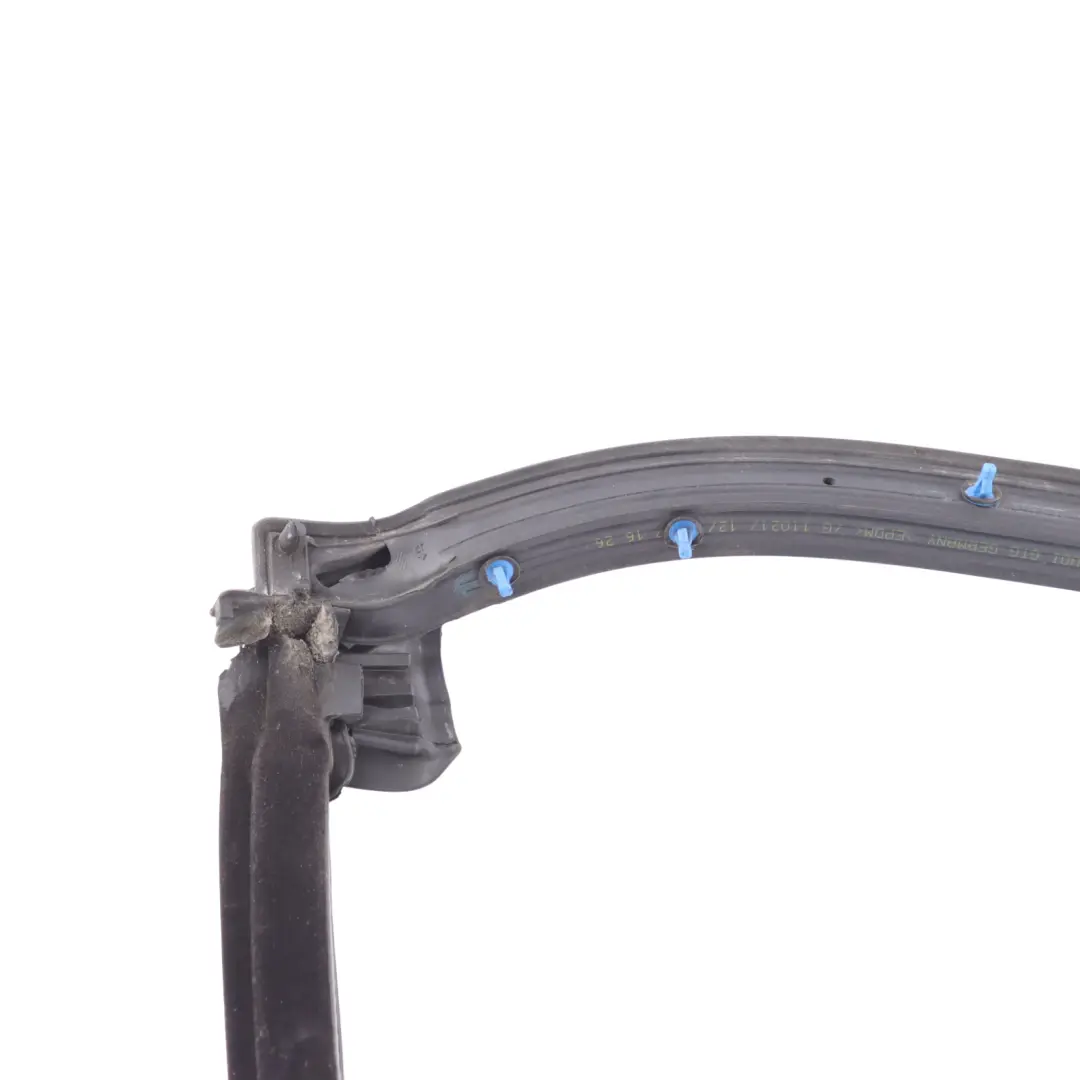 Door Seal Gasket Rubber Surround Outer Left N/S to Audi R8 Gen 1 with Part number 420837911 Audi R8 Gen 1 Door Seal Gasket Rubber Surround Outer Left N/S - SKU 420837911 - Part number 420837911