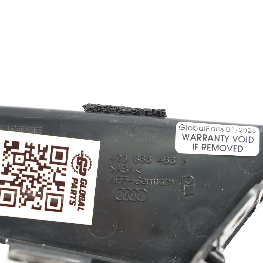 Lüftungsgitter Viertel Verkleidung Rechts für Audi R8 42 mit Teilenummer 420853453A Audi R8 42 Lüftungsgitter Viertel Verkleidung Rechts - SKU 420853453A - Teilenummer 420853453A