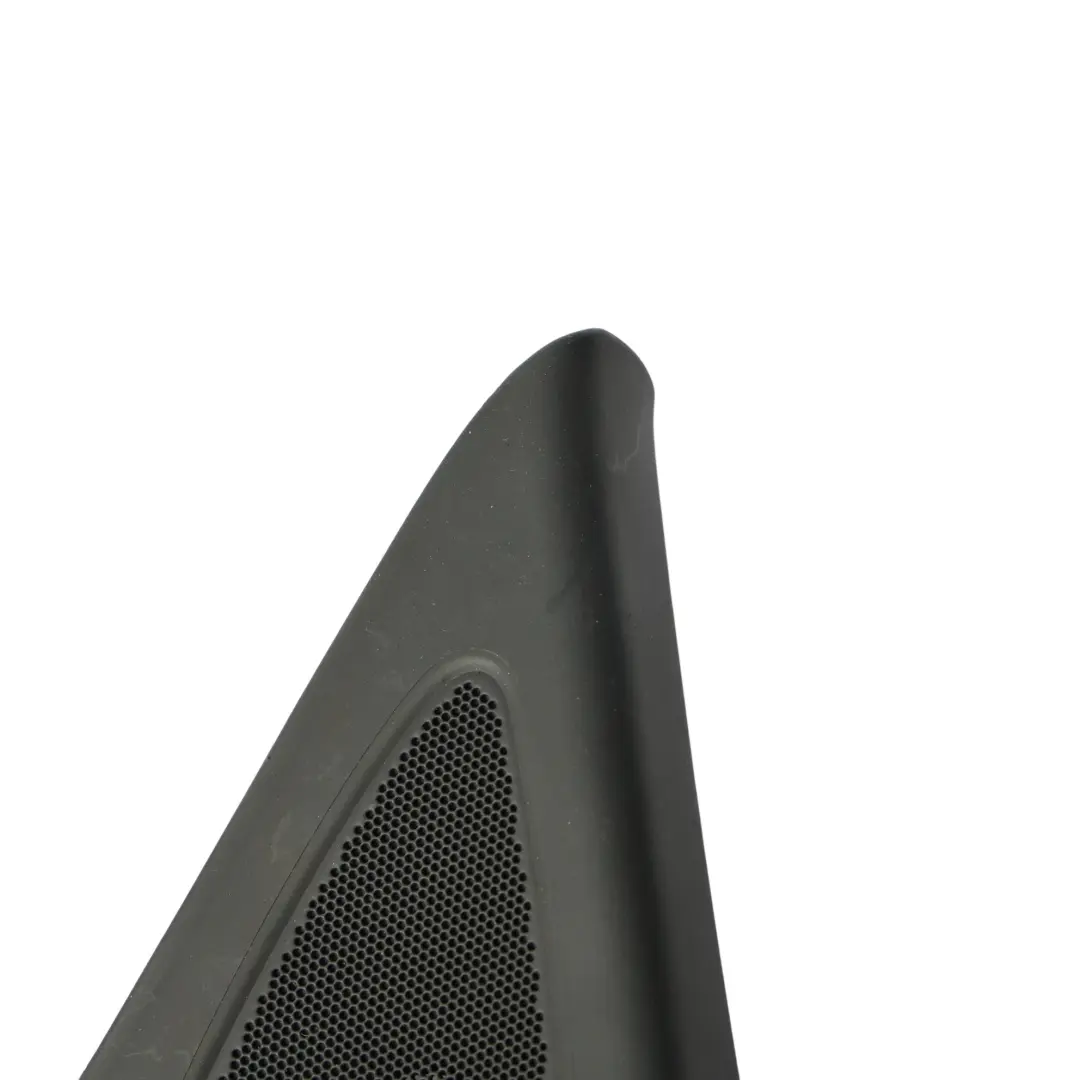 Pannello copertura altoparlante montante anteriore destro per Audi R8 42 con numero di parte 420857504 Audi R8 42 Pannello copertura altoparlante montante anteriore destro - SKU 420857504 - Numero di parte 420857504