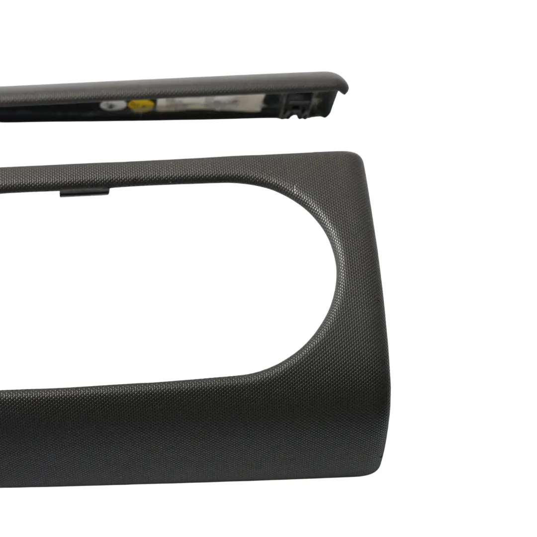 Osłona Panel Konsoli Środkowej do Audi R8 42 Spyder o numerze 420863475 Audi R8 42 Spyder Osłona Panel Konsoli Środkowej - SKU 420863475 - Numer Części 420863475