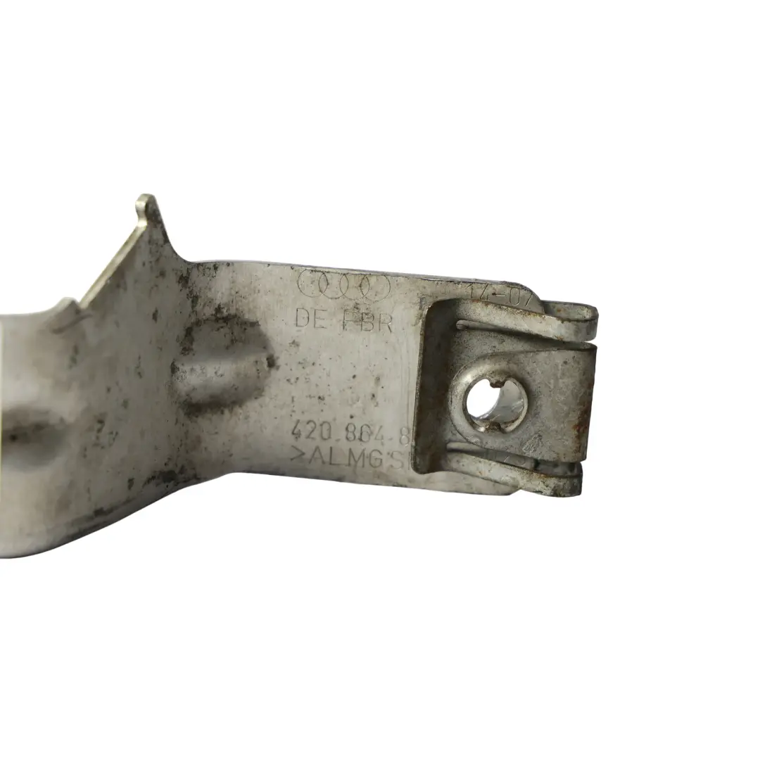 Motorraum Abdeckung Halterung Links Unten 420863081K für Audi R8 42 mit Teilenummer 420864851 Audi R8 42 Motorraum Abdeckung Halterung Links Unten 420863081K - SKU 420864851 - Teilenummer 420864851