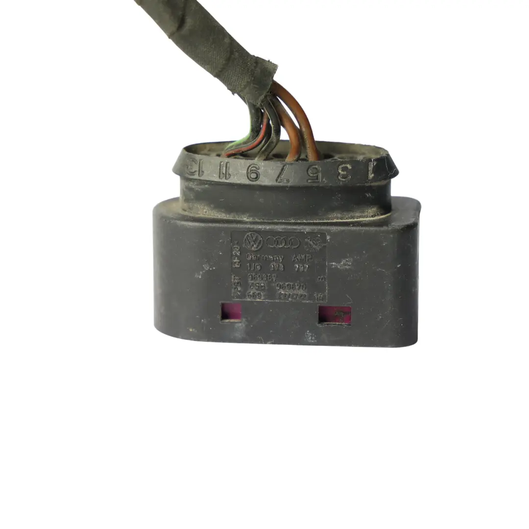 Faro Allo Xeno Faro Anteriore Contatto Piatto Sinistro 1J0973737 per Audi R8 con numero di parte 420941003A Audi R8 Faro Allo Xeno Faro Anteriore Contatto Piatto Sinistro 1J0973737 - SKU 420941003A-2 - Numero di parte 420941003A