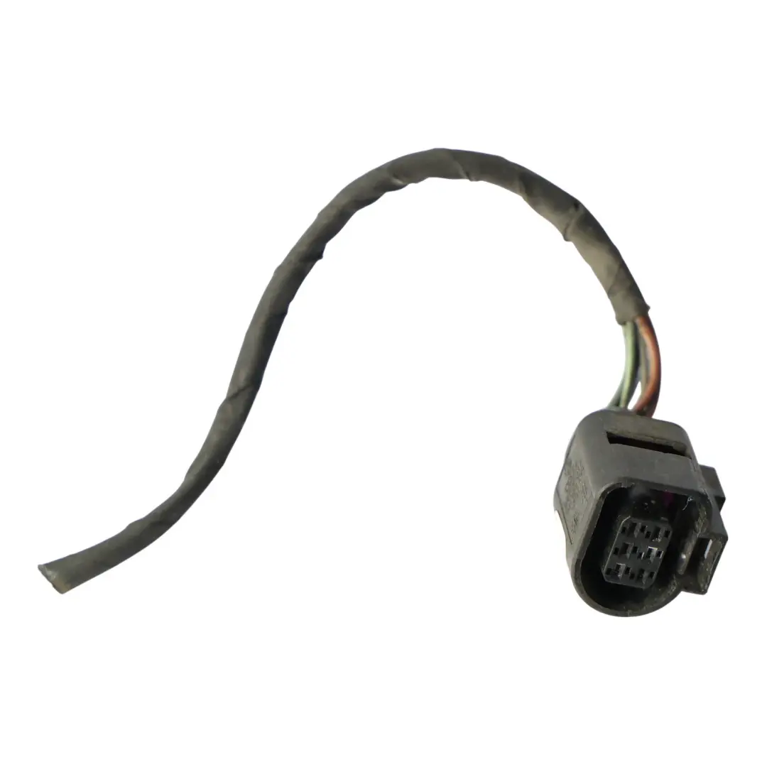 Złącze Wtyk Wtyczka Świateł Lampy Tył Lewy do Audi R8 42 o numerze 420945095 Audi R8 42 Złącze Wtyk Wtyczka Świateł Lampy Tył Lewy - SKU 420945095-2 - Numer Części 420945095