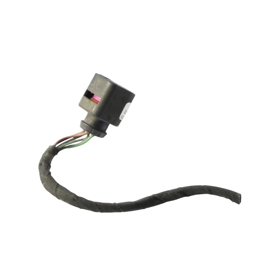 Złącze Wtyk Wtyczka Świateł Lampy Tył Lewy do Audi R8 42 o numerze 420945095 Audi R8 42 Złącze Wtyk Wtyczka Świateł Lampy Tył Lewy - SKU 420945095-2 - Numer Części 420945095