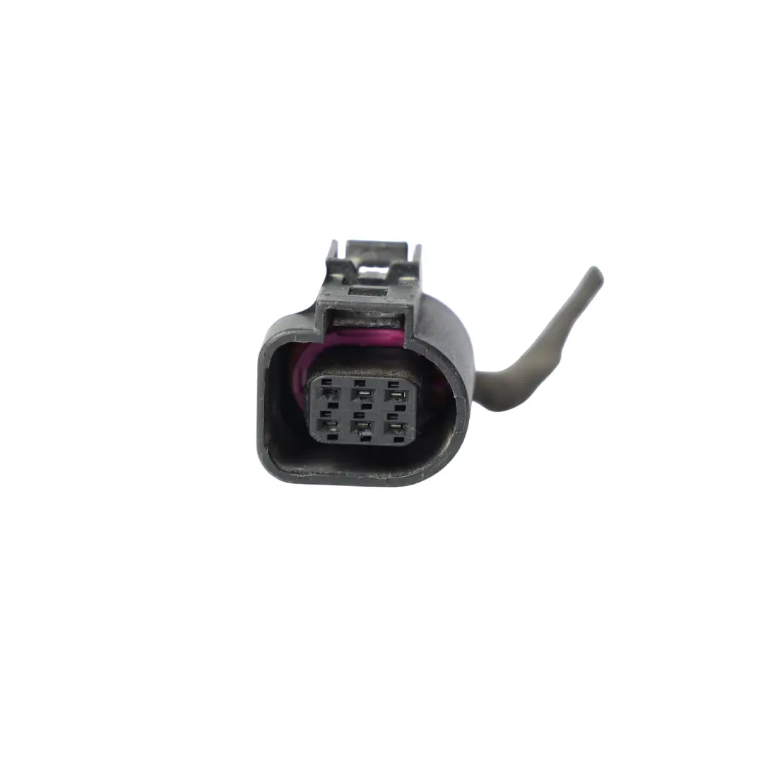 Kabel Wtyczka Światła Lampy Tył Prawo do Audi R8 42 o numerze 420945096F Audi R8 42 Kabel Wtyczka Światła Lampy Tył Prawo - SKU 420945096F-2 - Numer Części 420945096F