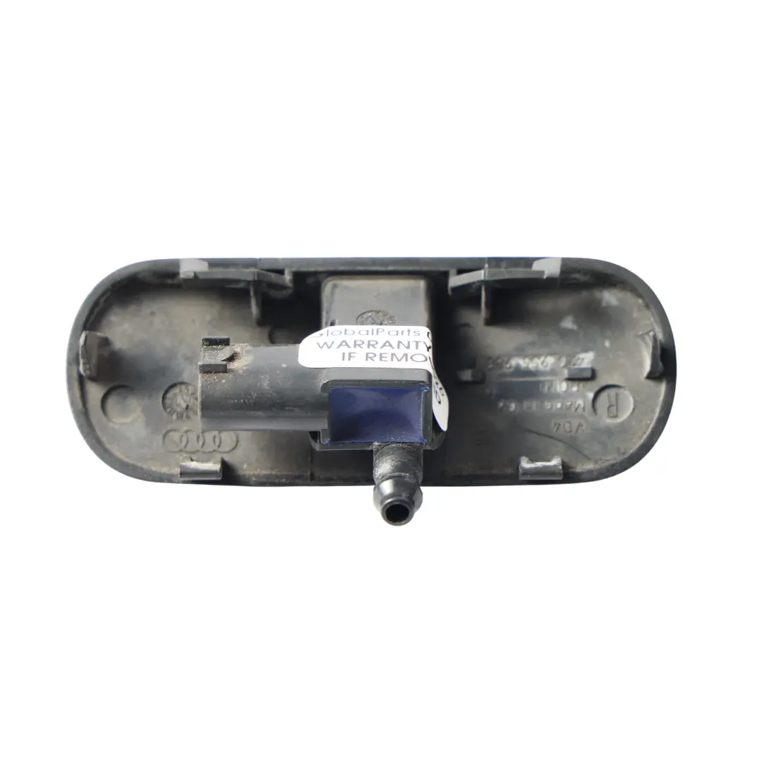 Ugello Lavavetro Anteriore Destro per Audi R8 42 con numero di parte 420955988B Audi R8 42 Ugello Lavavetro Anteriore Destro - SKU 420955988B - Numero di parte 420955988B