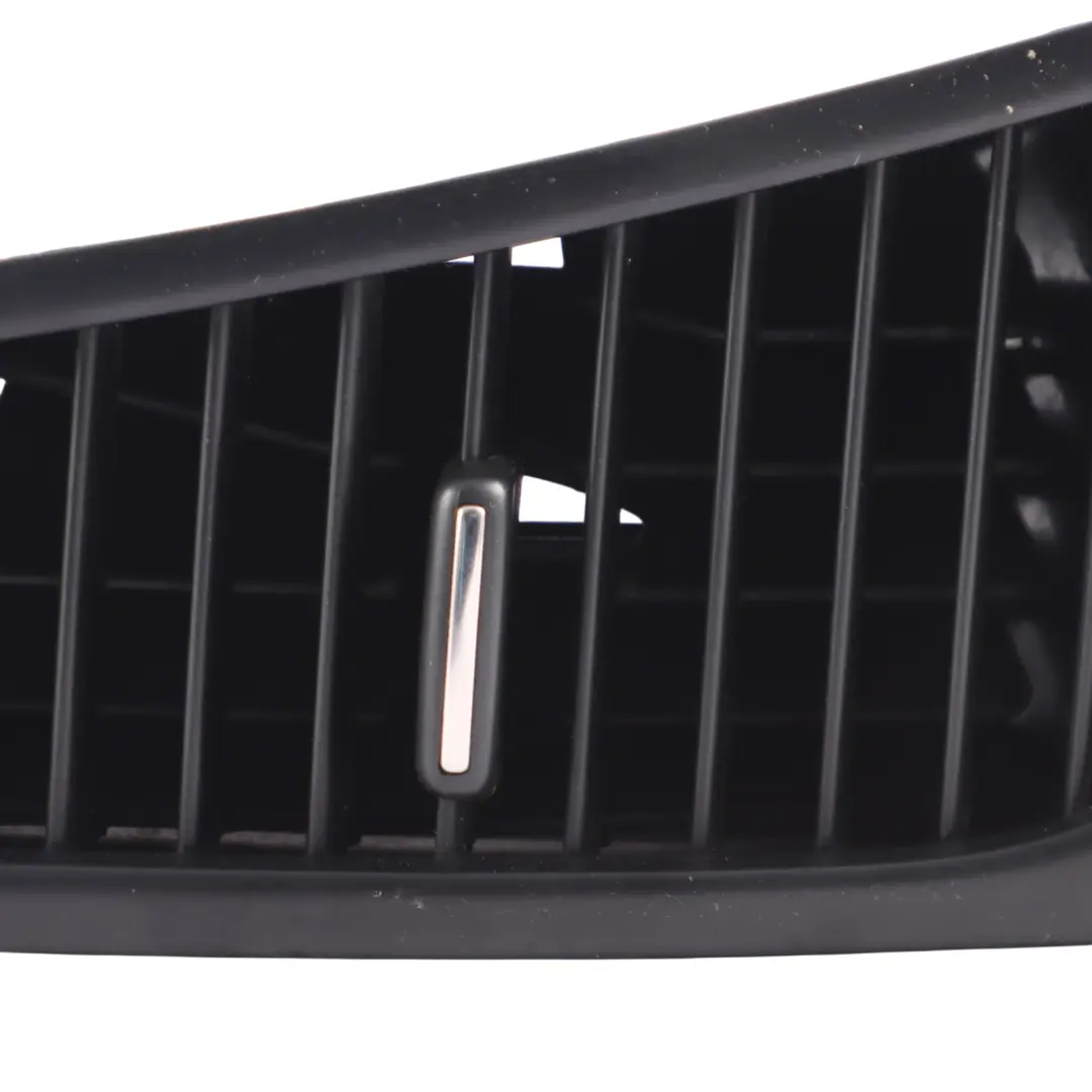 Dashboard Air Vent Nozzle Cover Trim Right O/S to Audi R8 42 Gen 1 with Part number 424820902 Audi R8 42 Gen 1 Dashboard Air Vent Nozzle Cover Trim Right O/S - SKU 424820902 - Part number 424820902