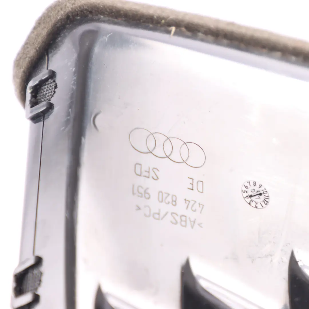 Dashboard Air Vent Nozzle Cover Trim Centre to Audi R8 42 Spyder with Part number 424820951 Audi R8 42 Spyder Dashboard Air Vent Nozzle Cover Trim Centre - SKU RHD-424820951 - Part number 424820951