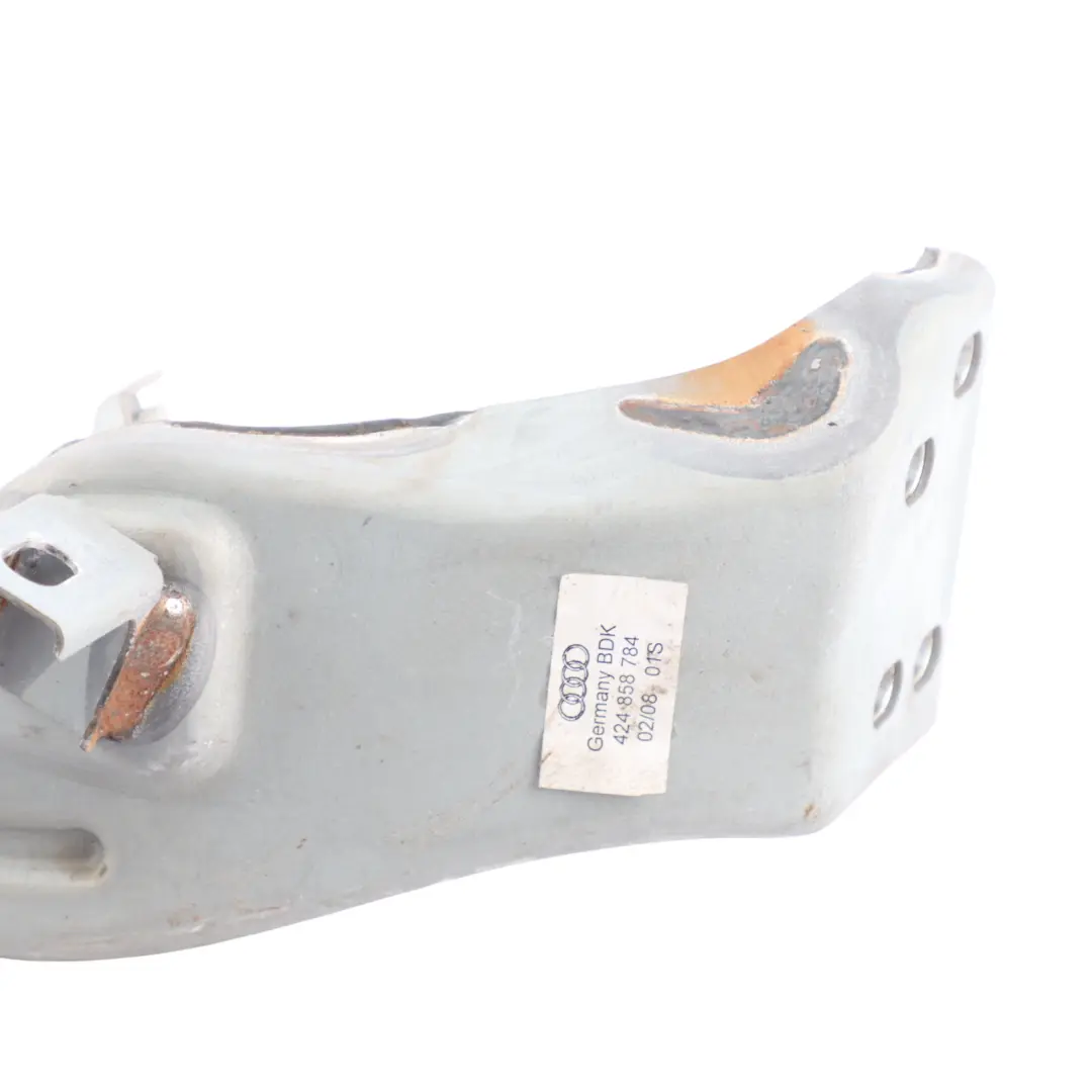 Dashboard Bracket Holder Brace Mount Right O/S to Audi R8 42 with Part number 424858784 Audi R8 42 Dashboard Bracket Holder Brace Mount Right O/S - SKU 424858784 - Part number 424858784