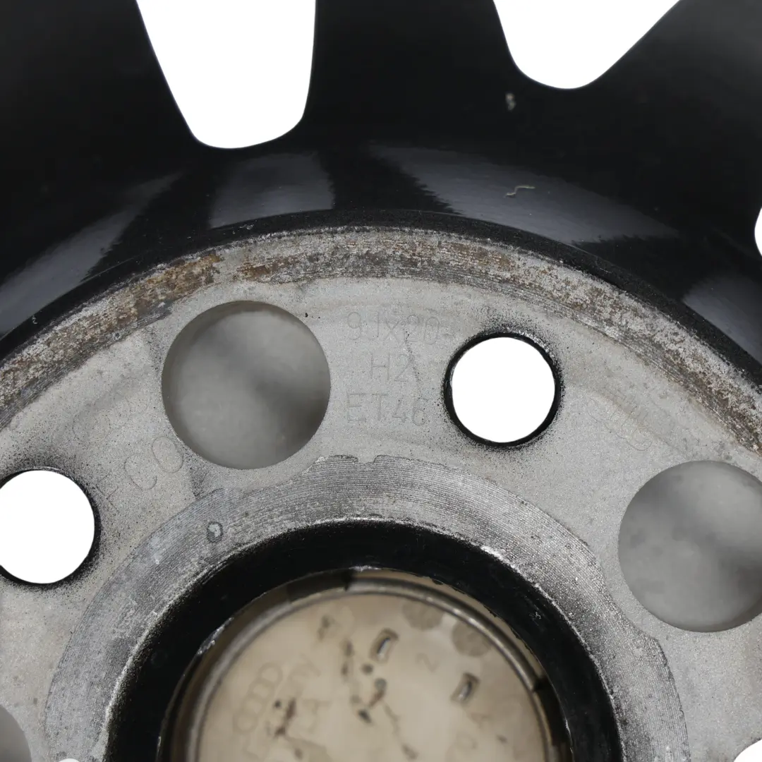 Jante En Alliage Bicolore 20" 9J ET:46 pour Audi A8 S8 D3 à propos du numéro de pièce 4E0601025BE Audi A8 S8 D3 Jante En Alliage Bicolore 20" 9J ET:46 - SKU 4E0601025BE-1 - Numéro de pièce 4E0601025BE