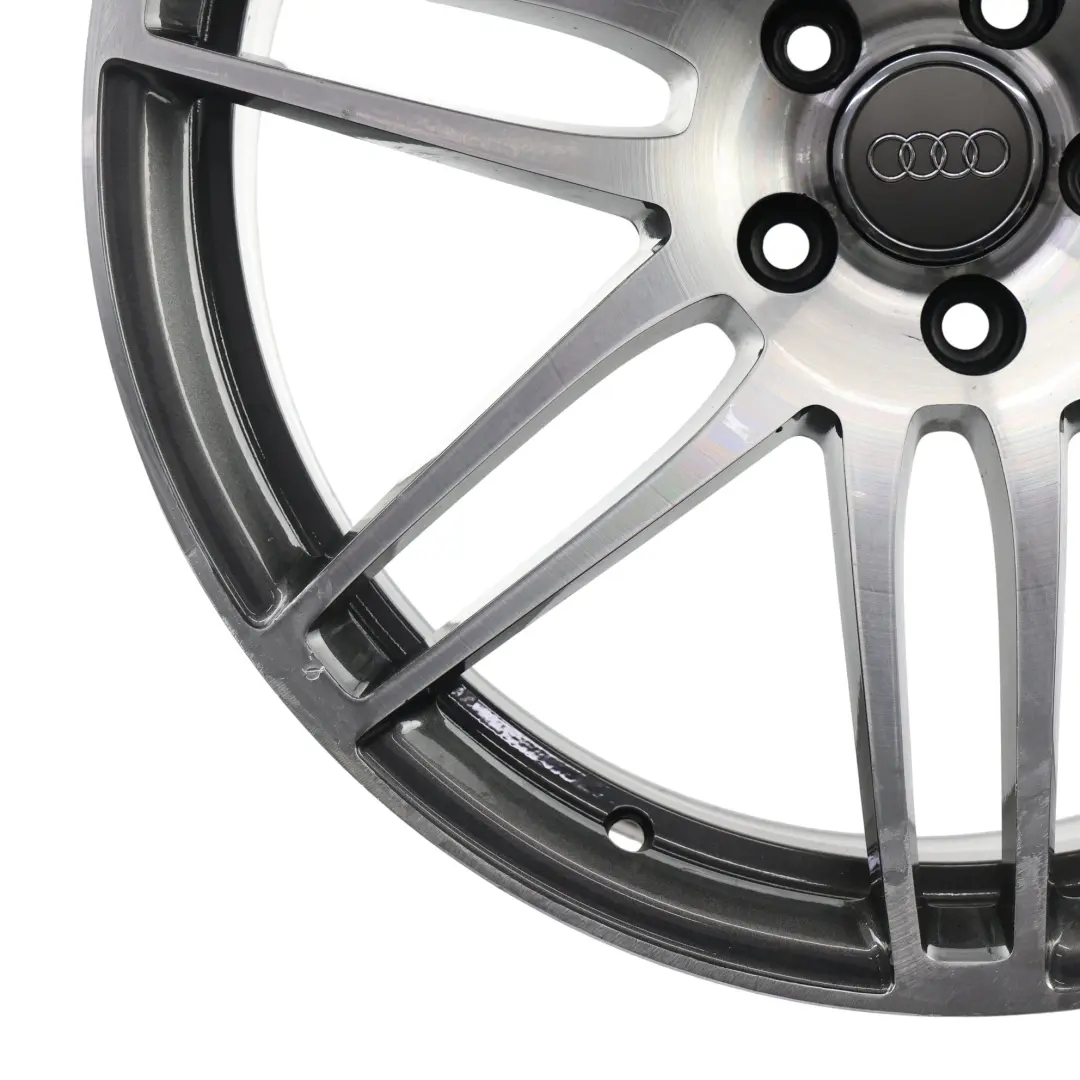Jante En Alliage Bicolore 20" 9J ET:46 pour Audi A8 S8 D3 à propos du numéro de pièce 4E0601025BE Audi A8 S8 D3 Jante En Alliage Bicolore 20" 9J ET:46 - SKU 4E0601025BE-1 - Numéro de pièce 4E0601025BE