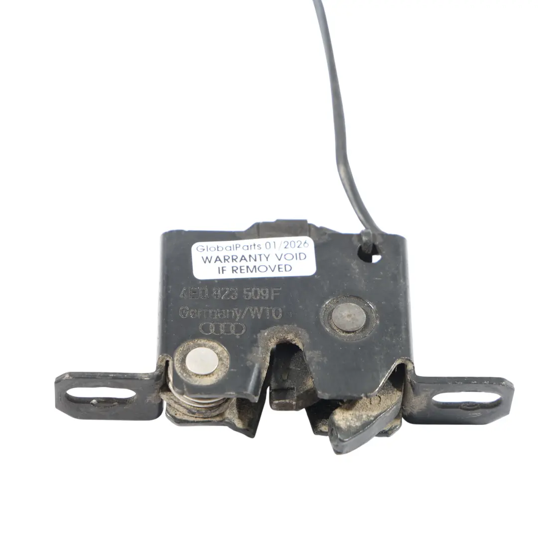 Kofferraum Heckklappenschloss Riegelverschluss für Audi R8 42 Spyder mit Teilenummer 4E0823509F Audi R8 42 Spyder Kofferraum Heckklappenschloss Riegelverschluss - SKU 4E0823509F - Teilenummer 4E0823509F