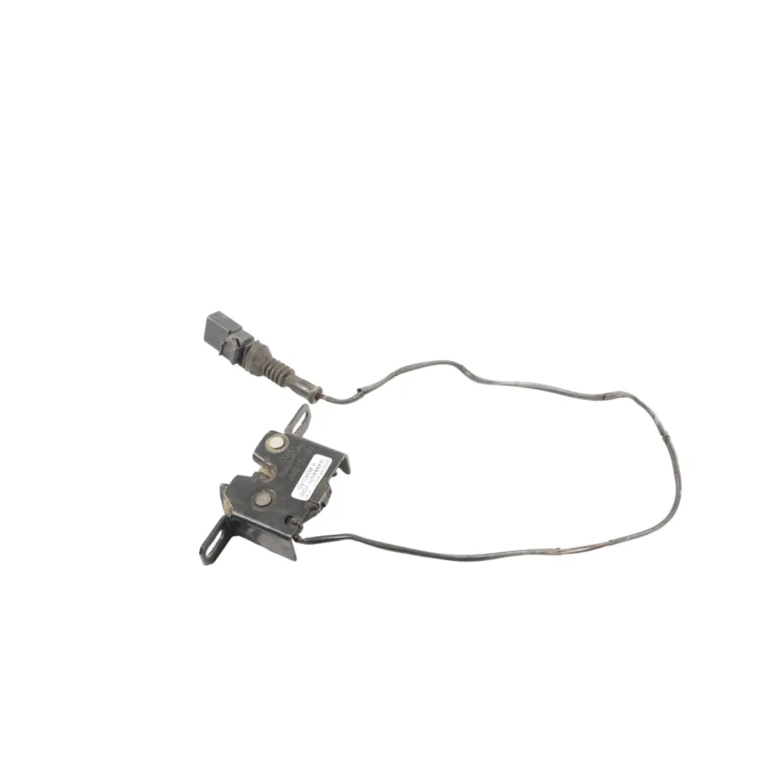 Kofferraum Heckklappenschloss Riegelverschluss für Audi R8 42 Spyder mit Teilenummer 4E0823509F Audi R8 42 Spyder Kofferraum Heckklappenschloss Riegelverschluss - SKU 4E0823509F - Teilenummer 4E0823509F