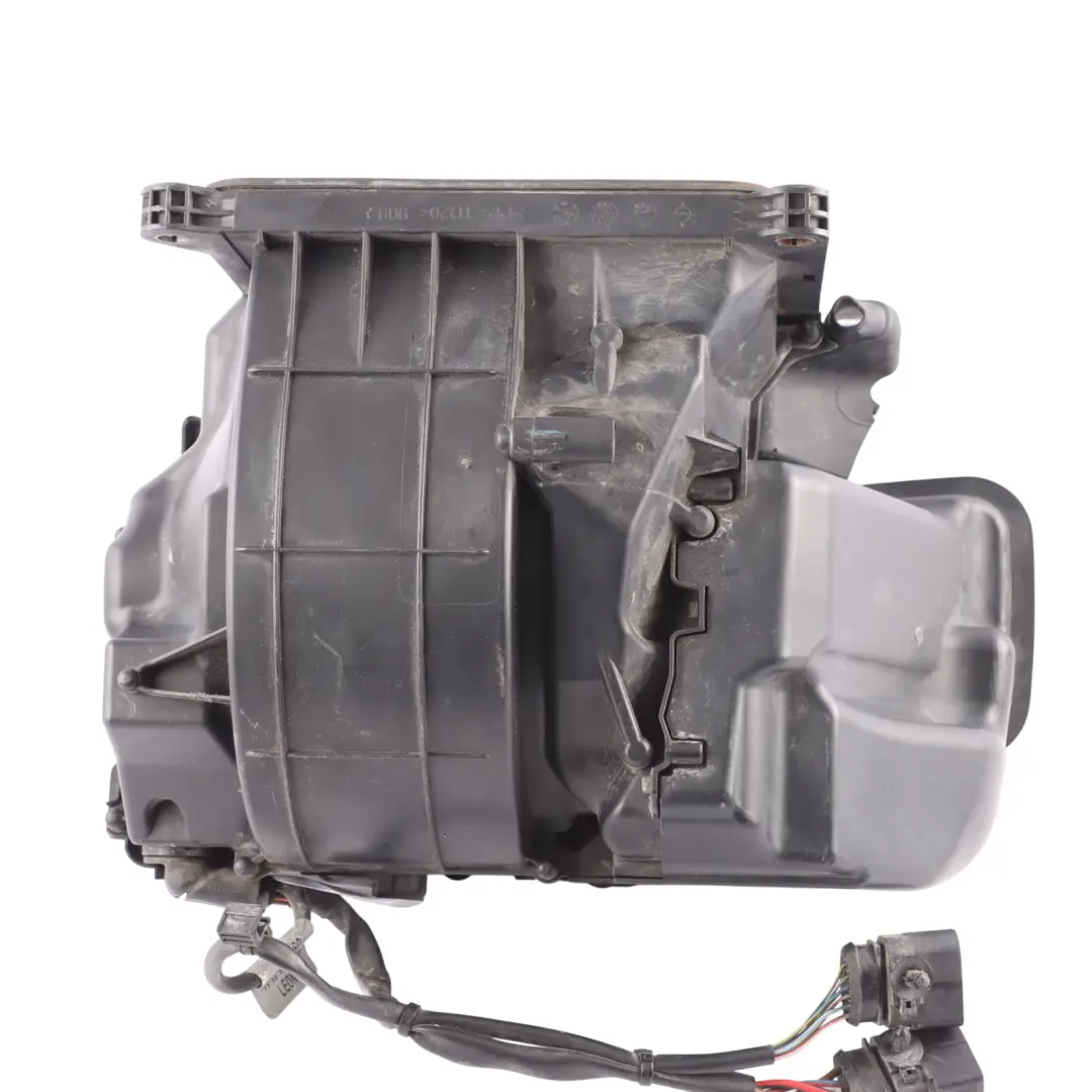 Interior Heater Blower Fan Motor to Audi R8 42 Gen 1 with Part number 4F0820155F Audi R8 42 Gen 1 Interior Heater Blower Fan Motor - SKU 4F0820155F - Part number 4F0820155F