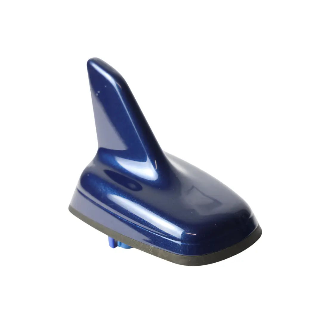 Antena Dachu Dachowa Płetwa Rekin E do Audi A5 8T o numerze 4G0035503 Audi A5 8T Antena Dachu Dachowa Płetwa Rekin E - SKU 4G0035503E-SCB - Numer Części 4G0035503