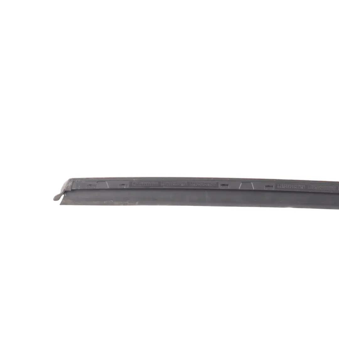 Deflettore Acqua Parabrezza Sinistro per Audi A6 C7 Allroad con numero di parte 4G0854327A Audi A6 C7 Allroad Deflettore Acqua Parabrezza Sinistro - SKU 4G0854327A - Numero di parte 4G0854327A