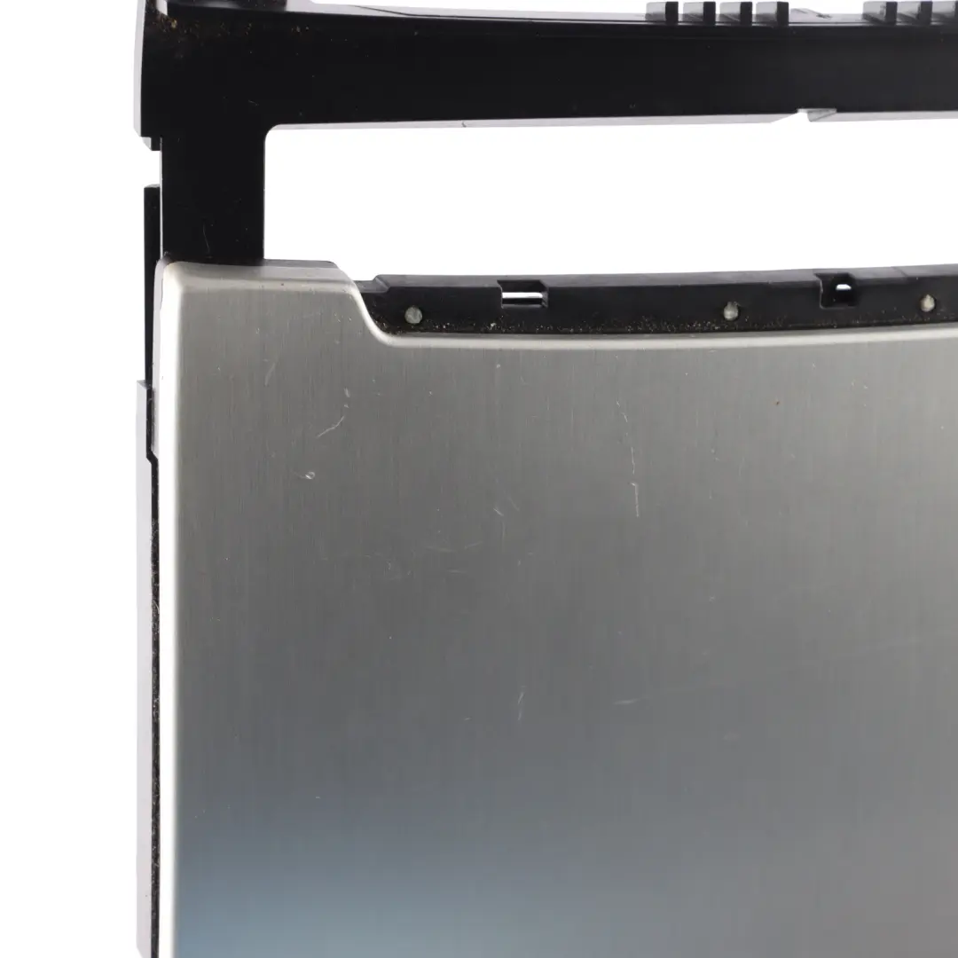 Mittelkonsole Aschenbecher Hinten Abdeckung Gebürstetem Aluminium für Audi A6 C7 mit Teilenummer 4G0863273 Audi A6 C7 Mittelkonsole Aschenbecher Hinten Abdeckung Gebürstetem Aluminium - SKU 4G0863273-1 - Teilenummer 4G0863273