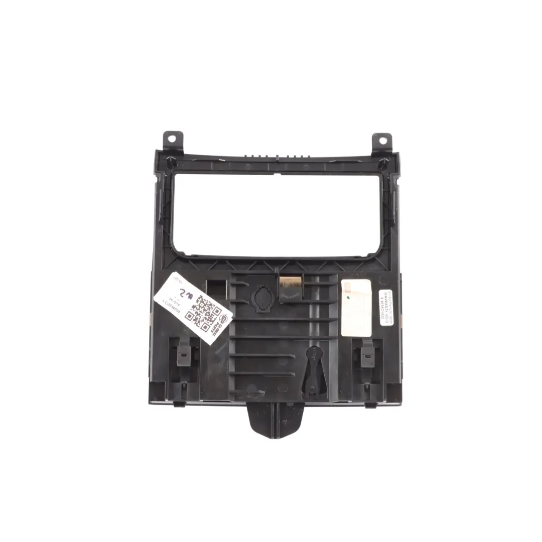 Console Centrale Cendrier Plateau Arrière Cache Rangement Aluminium pour Audi A6 C7 à propos du numéro de pièce 4G0863273 Audi A6 C7 Console Centrale Cendrier Plateau Arrière Cache Rangement Aluminium - SKU 4G0863273-1 - Numéro de pièce 4G0863273