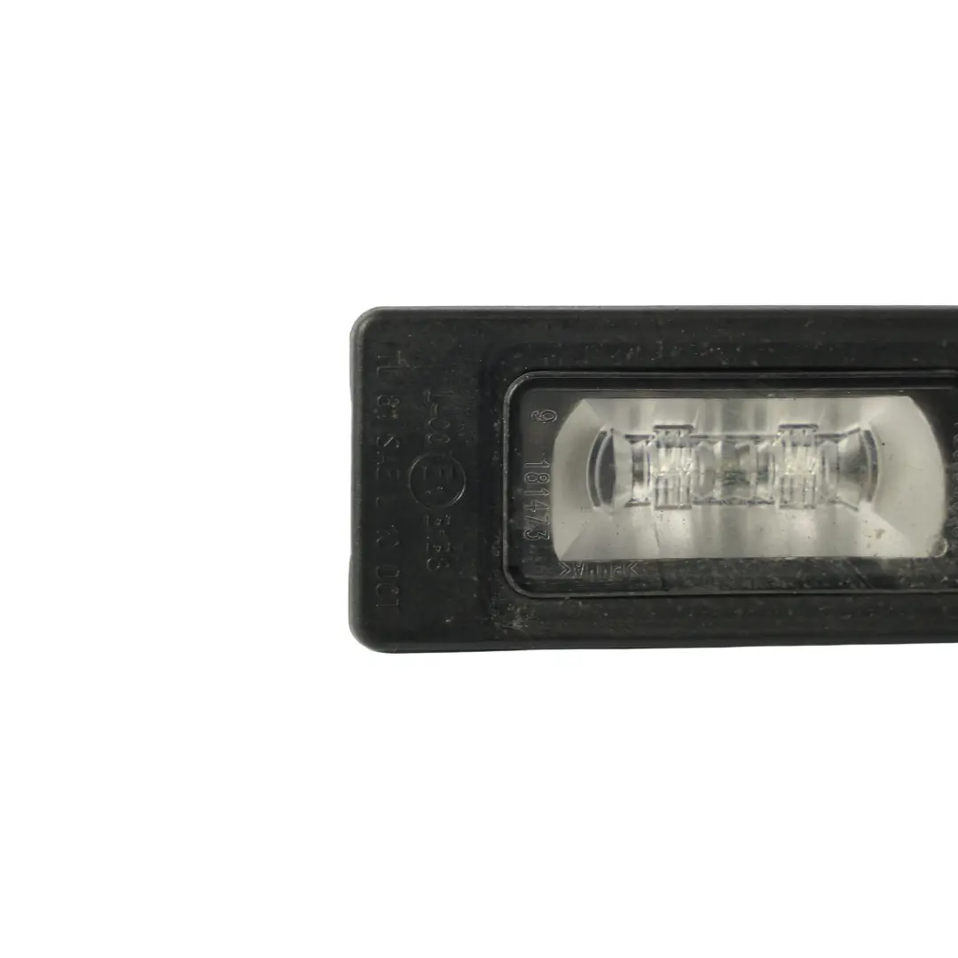 Lampka Oświetlenie Tablicy Rejestracyjnej SET do Audi A1 8X A3 8V o numerze 4G0943021 Audi A1 8X A3 8V Lampka Oświetlenie Tablicy Rejestracyjnej SET - SKU 4G0943021-1 - Numer Części 4G0943021