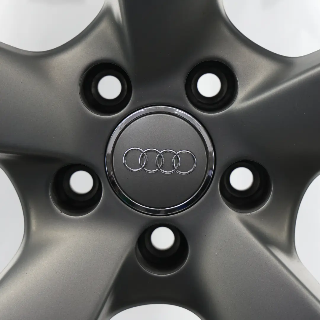 Szara Felga Aluminiowa Rotor 21" 9J ET:35 do Audi A8 4H D4 o numerze 4H0601025BA Audi A8 4H D4 Szara Felga Aluminiowa Rotor 21" 9J ET:35 - SKU 4H0601025BA-9 - Numer Części 4H0601025BA