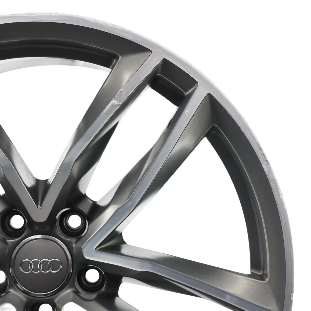 Felga Aluminiowa 20" 9J ET:37 do Audi A7 C7 4G A8 4H o numerze 4H0601025BS Audi A7 C7 4G A8 4H Felga Aluminiowa 20" 9J ET:37 - SKU 4H0601025BS-1 - Numer Części 4H0601025BS